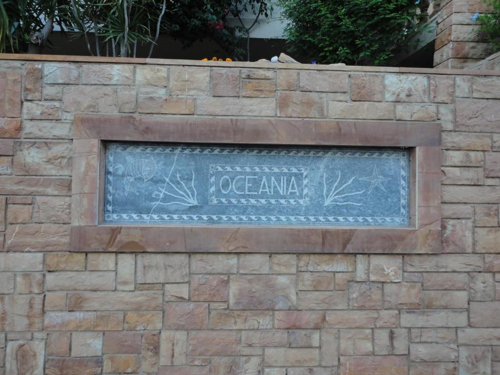 Oceania Hotel カルファス エクステリア 写真